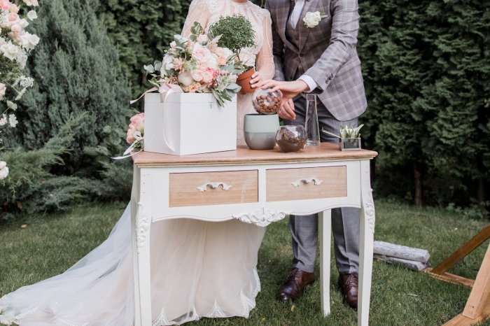 Plant a tree wedding ceremony